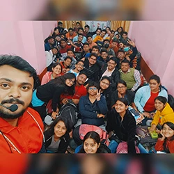 Chemistry teacher Mr. Abhijit Banerjee in Sodepur 3